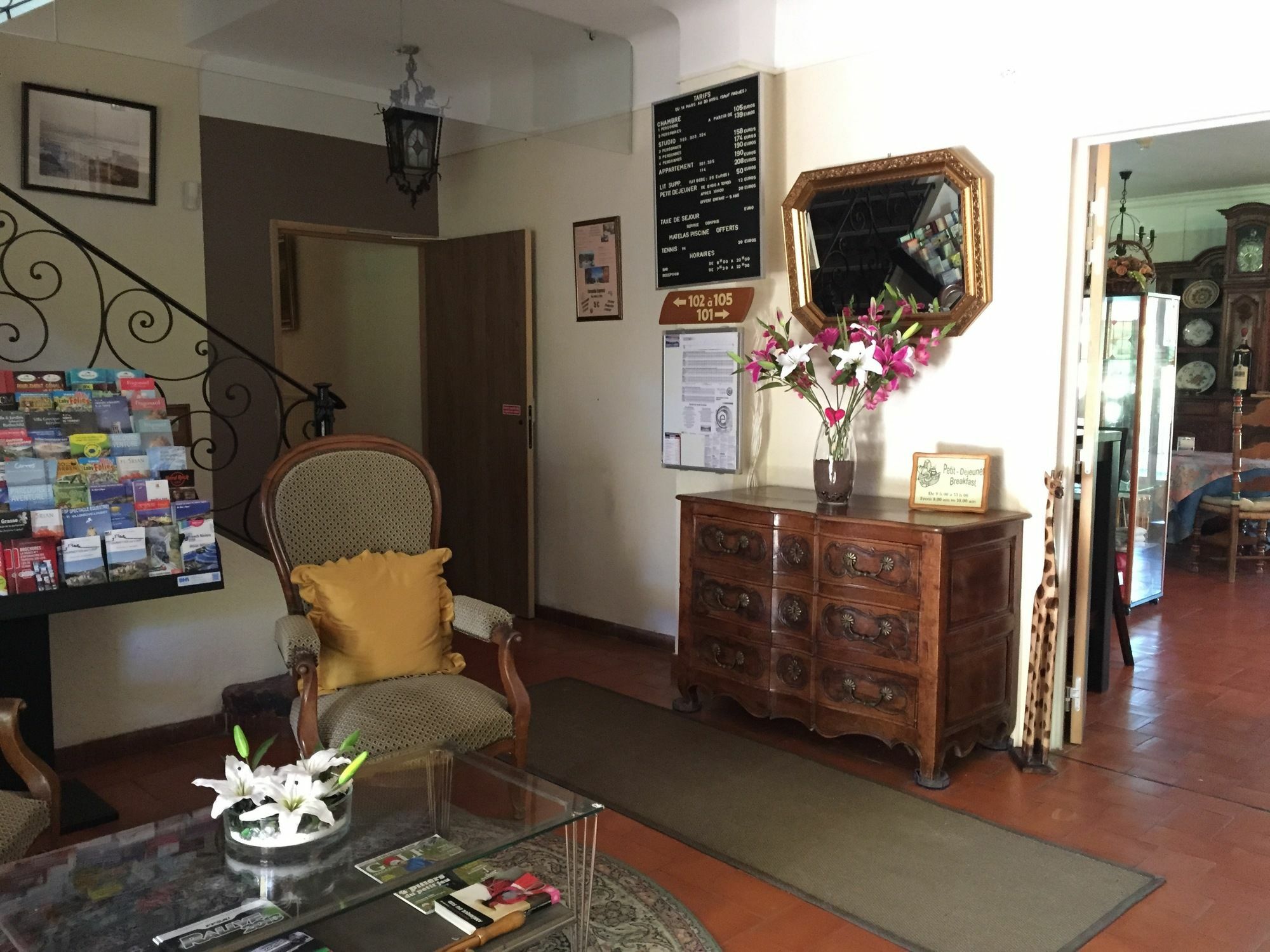 فندق Castel Garoupe أنتيب المظهر الخارجي الصورة